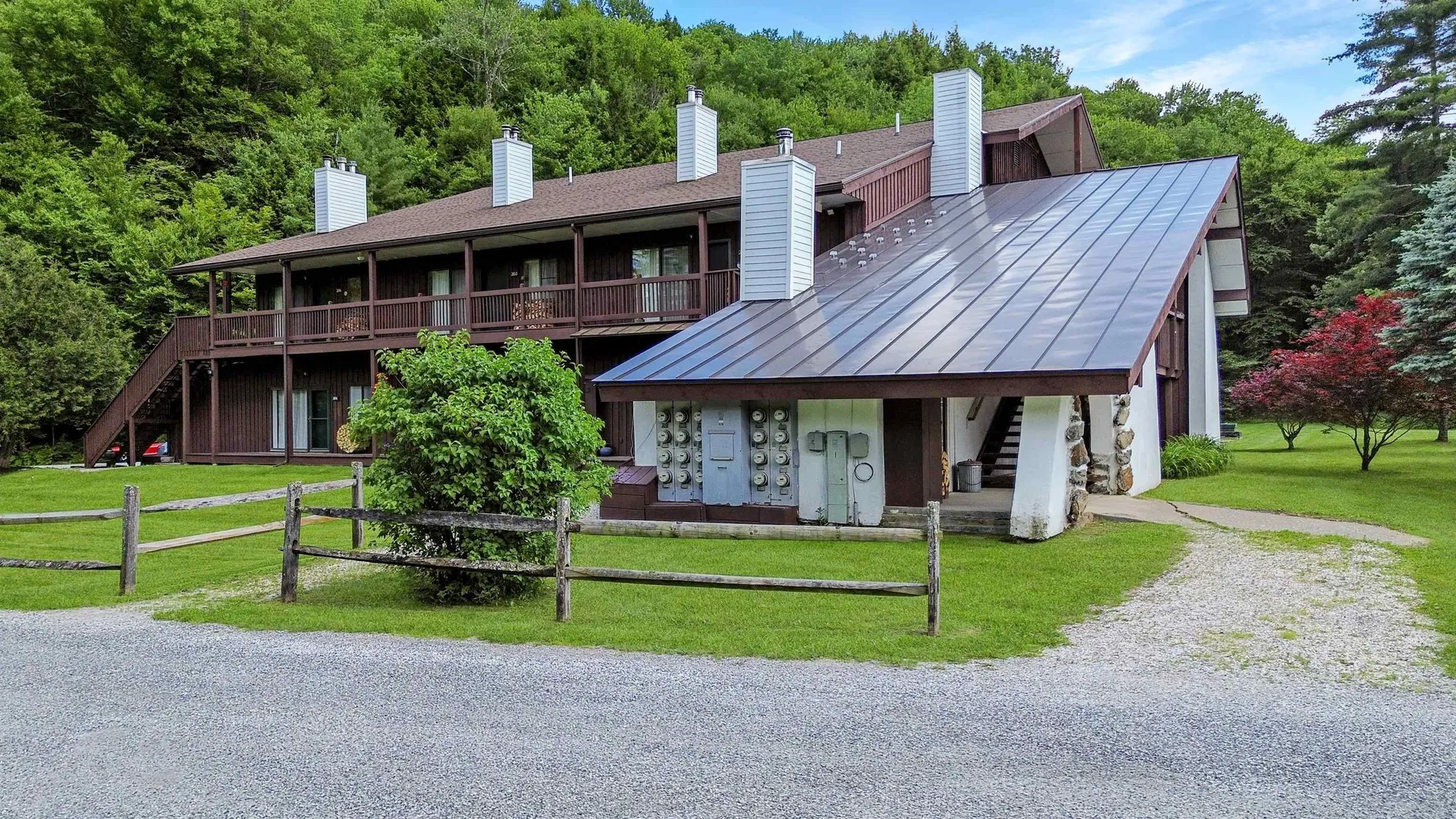2358 Route 100 Pittsfield VT 05762