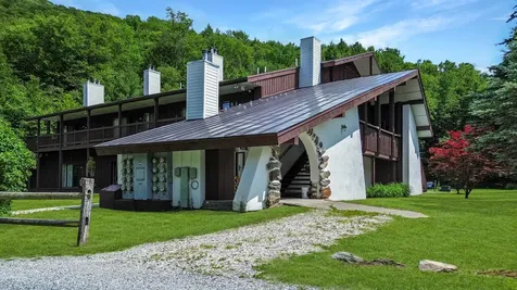 2358 Route 100 Pittsfield VT 05762