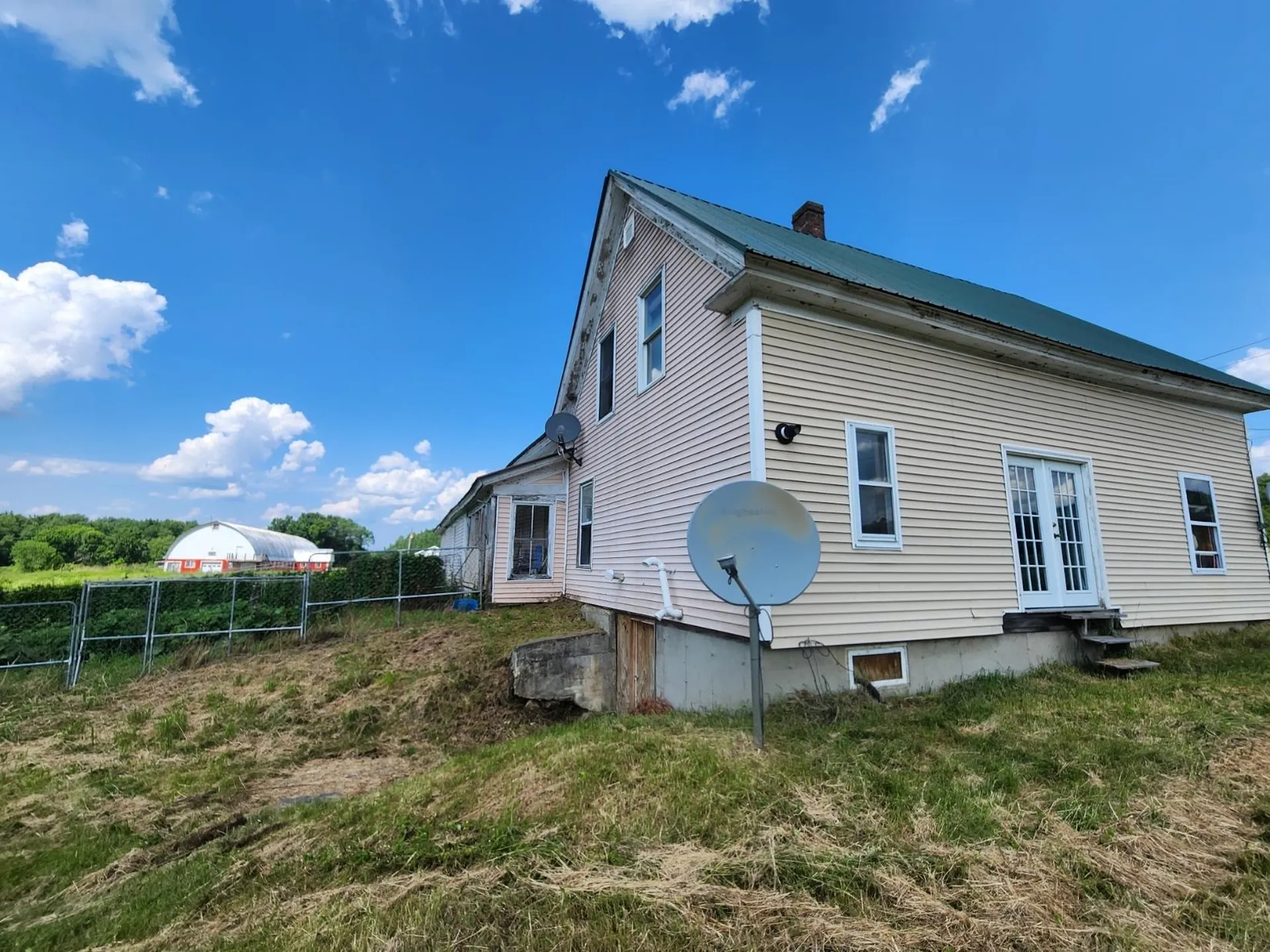 652 Vt 100 Route Lowell VT 05847