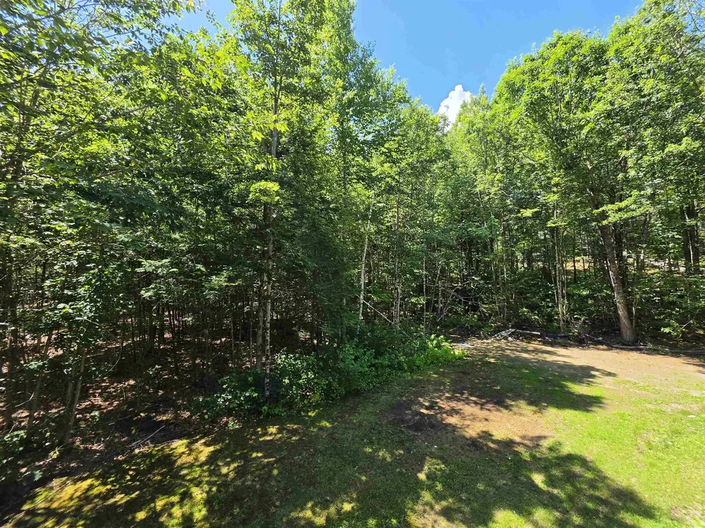 1890 Franklin Pierce Highway Barrington NH 03825