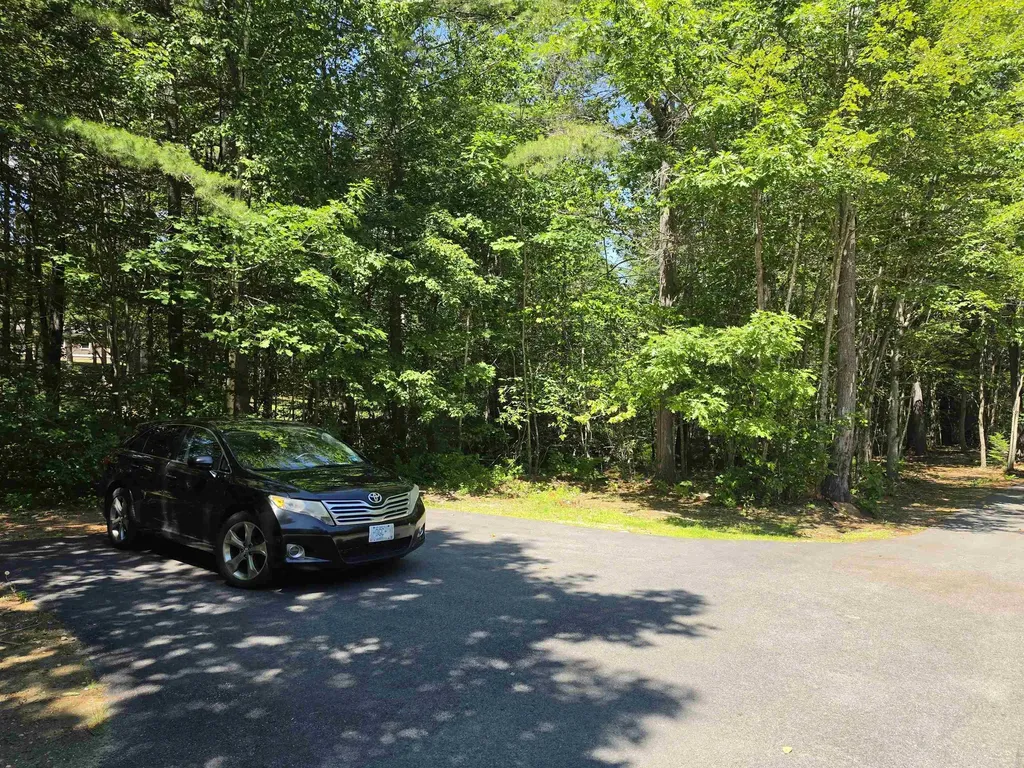 1890 Franklin Pierce Highway Barrington NH 03825