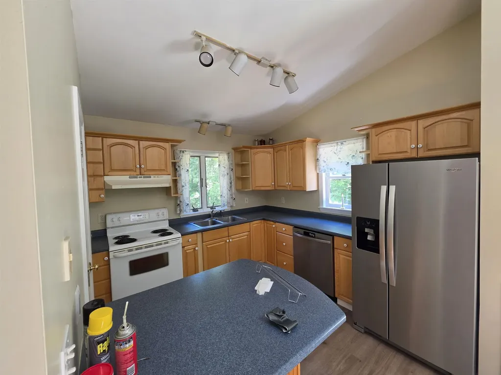 1890 Franklin Pierce Highway Barrington NH 03825