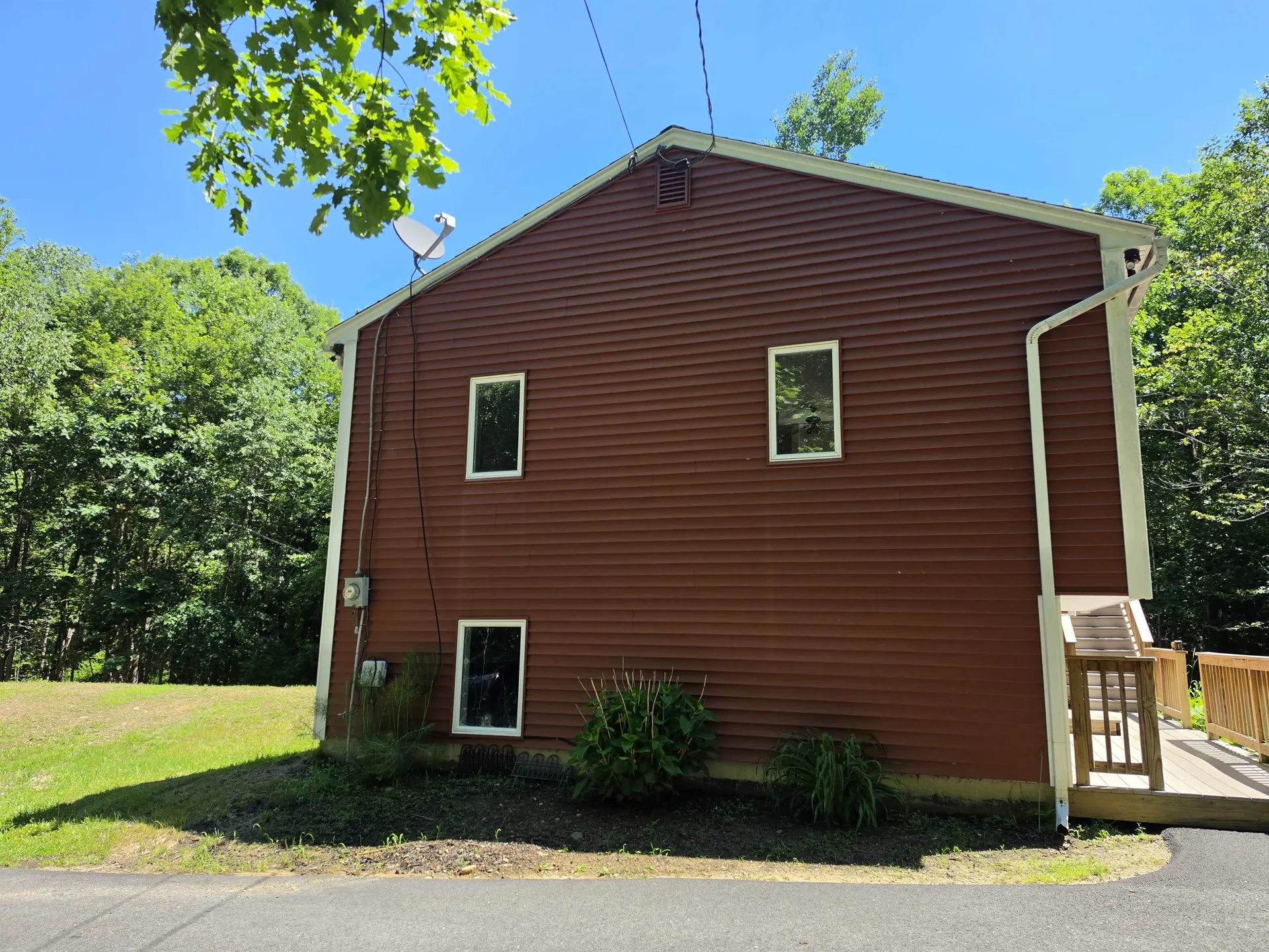 1890 Franklin Pierce Highway Barrington NH 03825