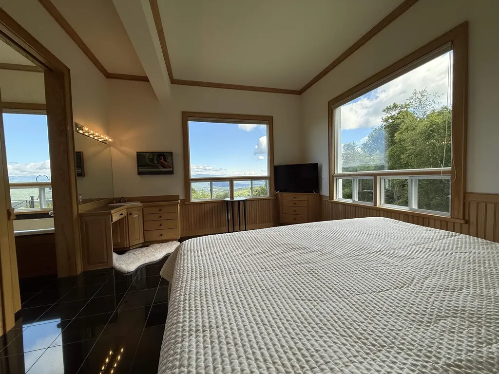 884 Palmer Hill Road Waitsfield VT 05673