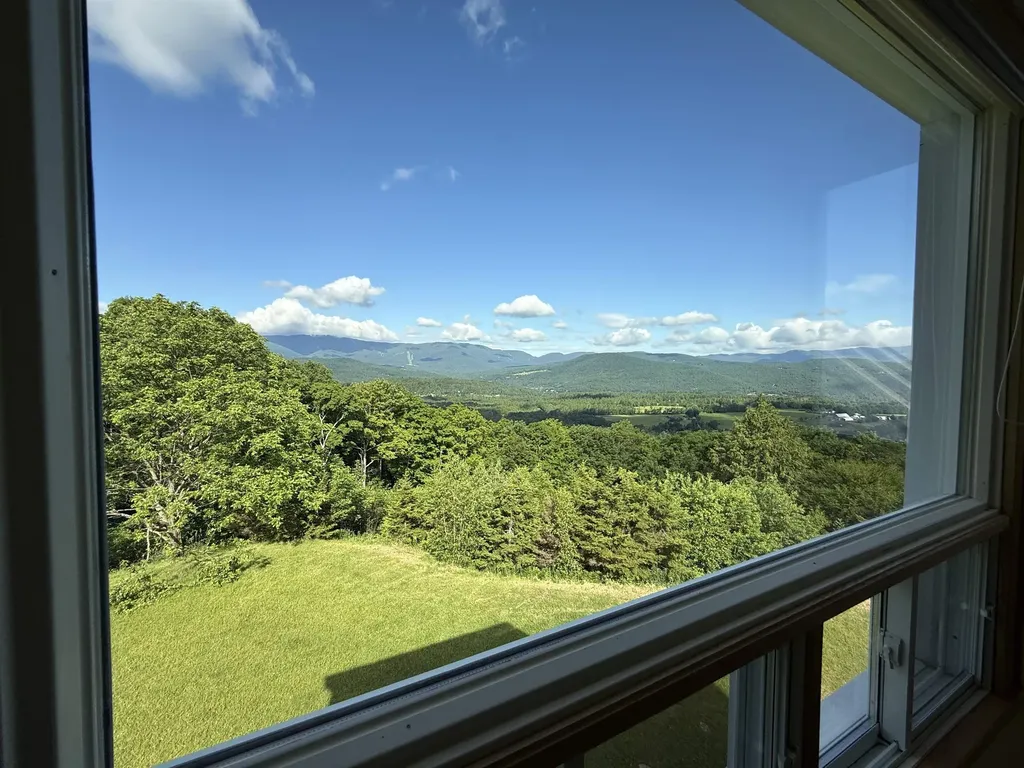 884 Palmer Hill Road Waitsfield VT 05673