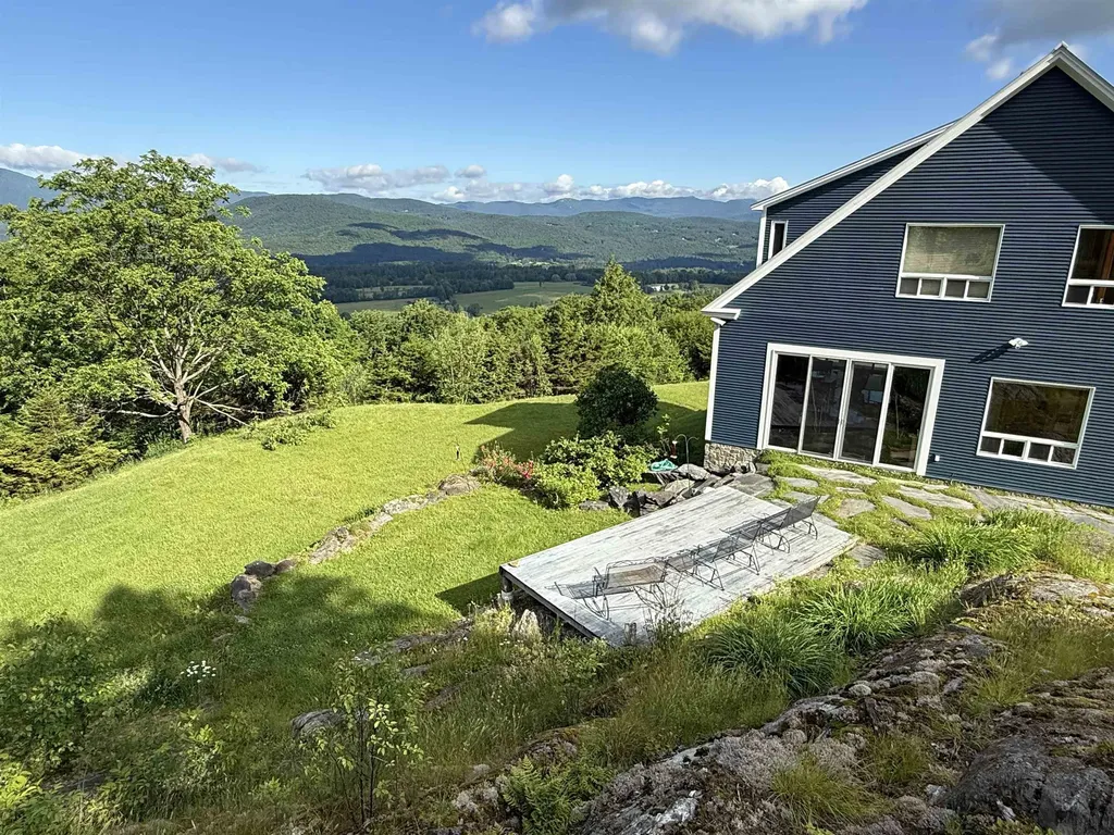 884 Palmer Hill Road Waitsfield VT 05673