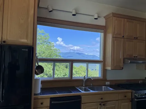 884 Palmer Hill Road Waitsfield VT 05673