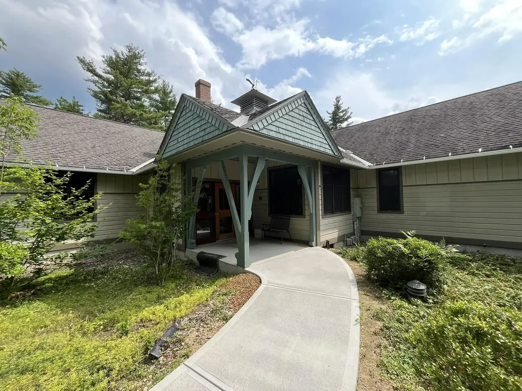 457 123 Route Sharon NH 03458