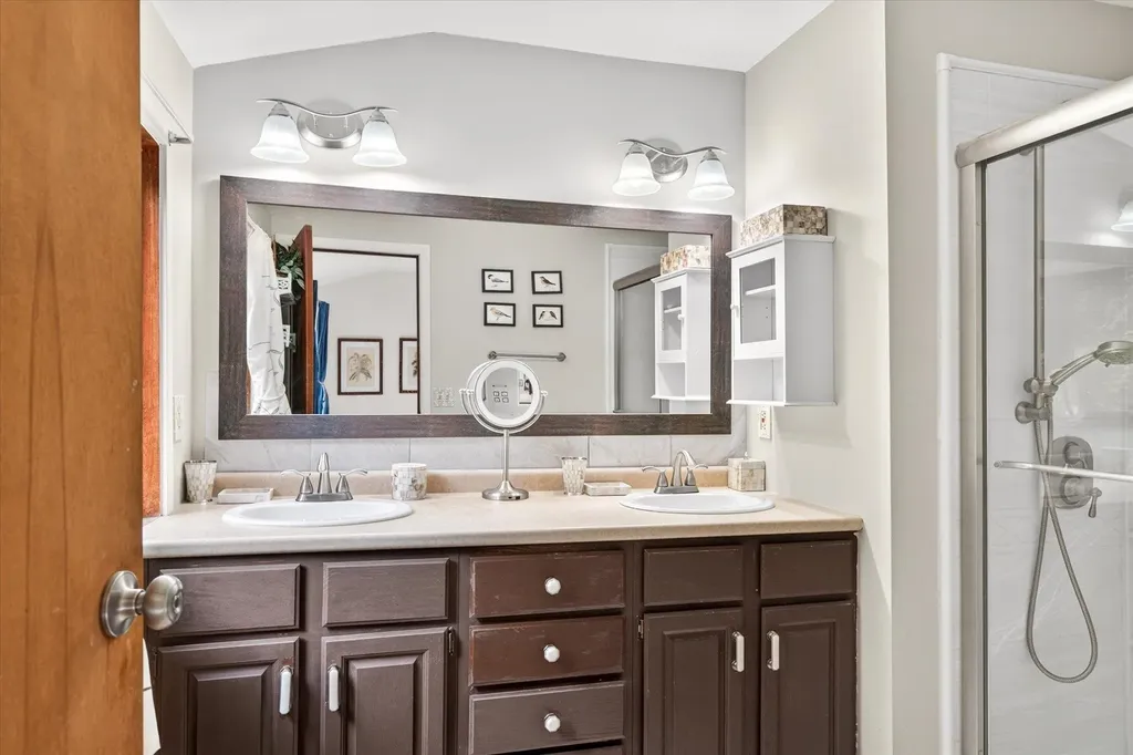 243 Cricket Hill Road Killington VT 05751