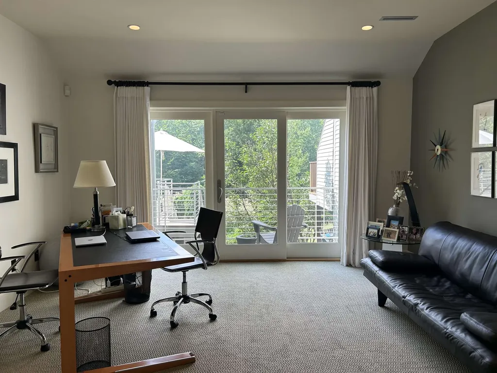 60 Mclane Road Stowe VT 05672