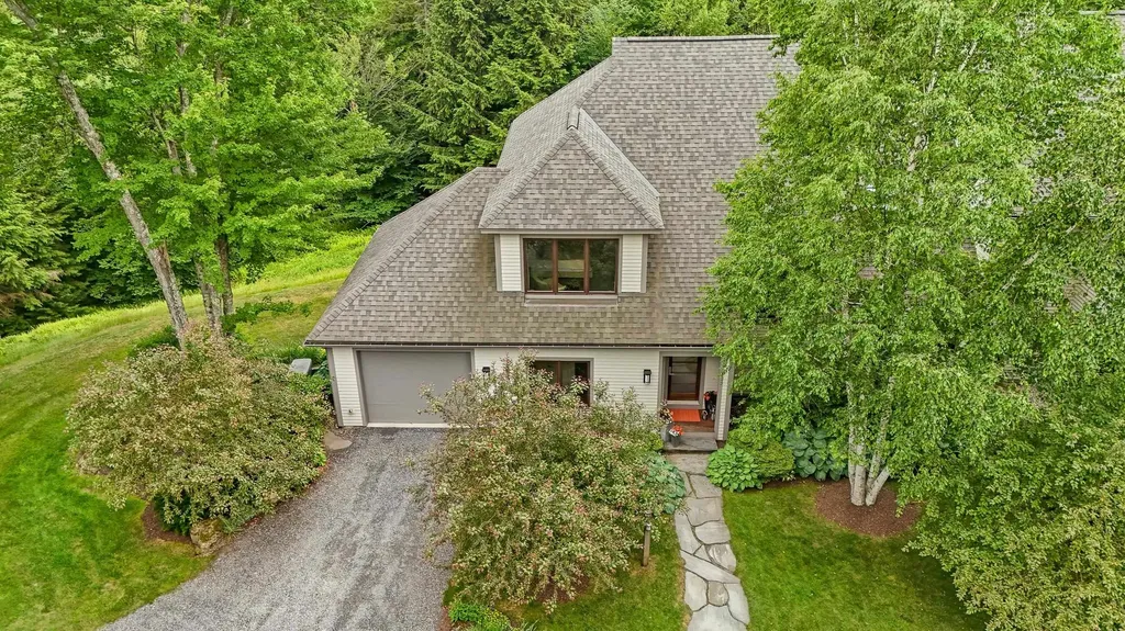 60 Mclane Road Stowe VT 05672