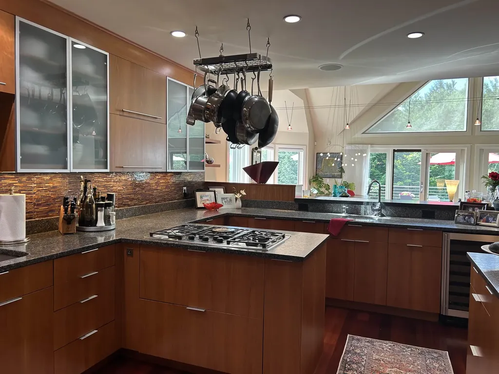 60 Mclane Road Stowe VT 05672