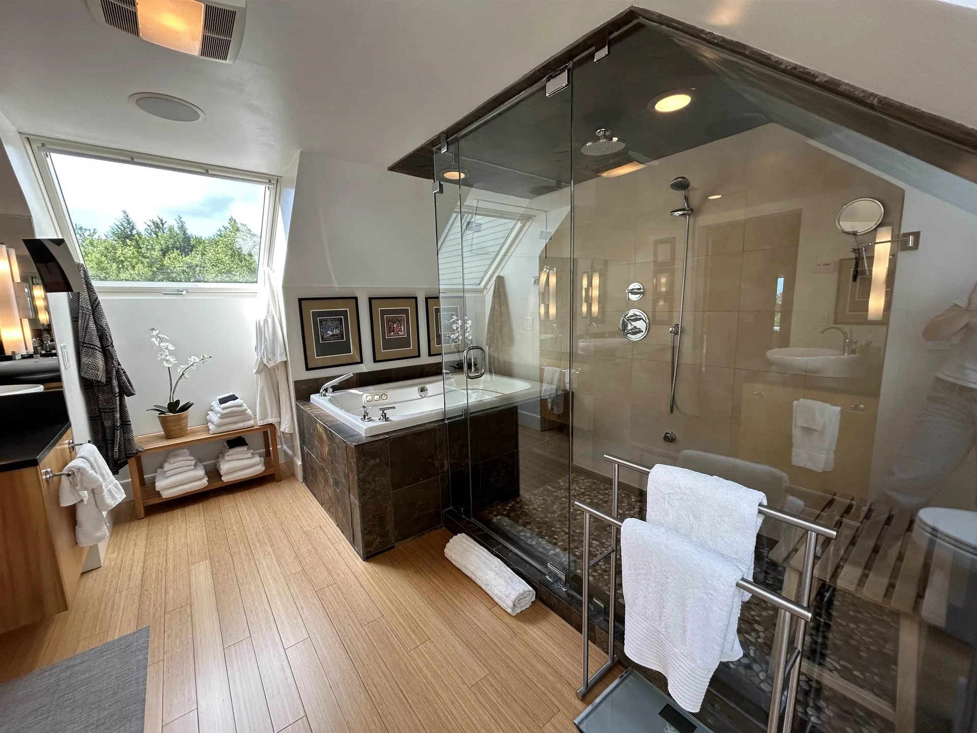 60 Mclane Road Stowe VT 05672
