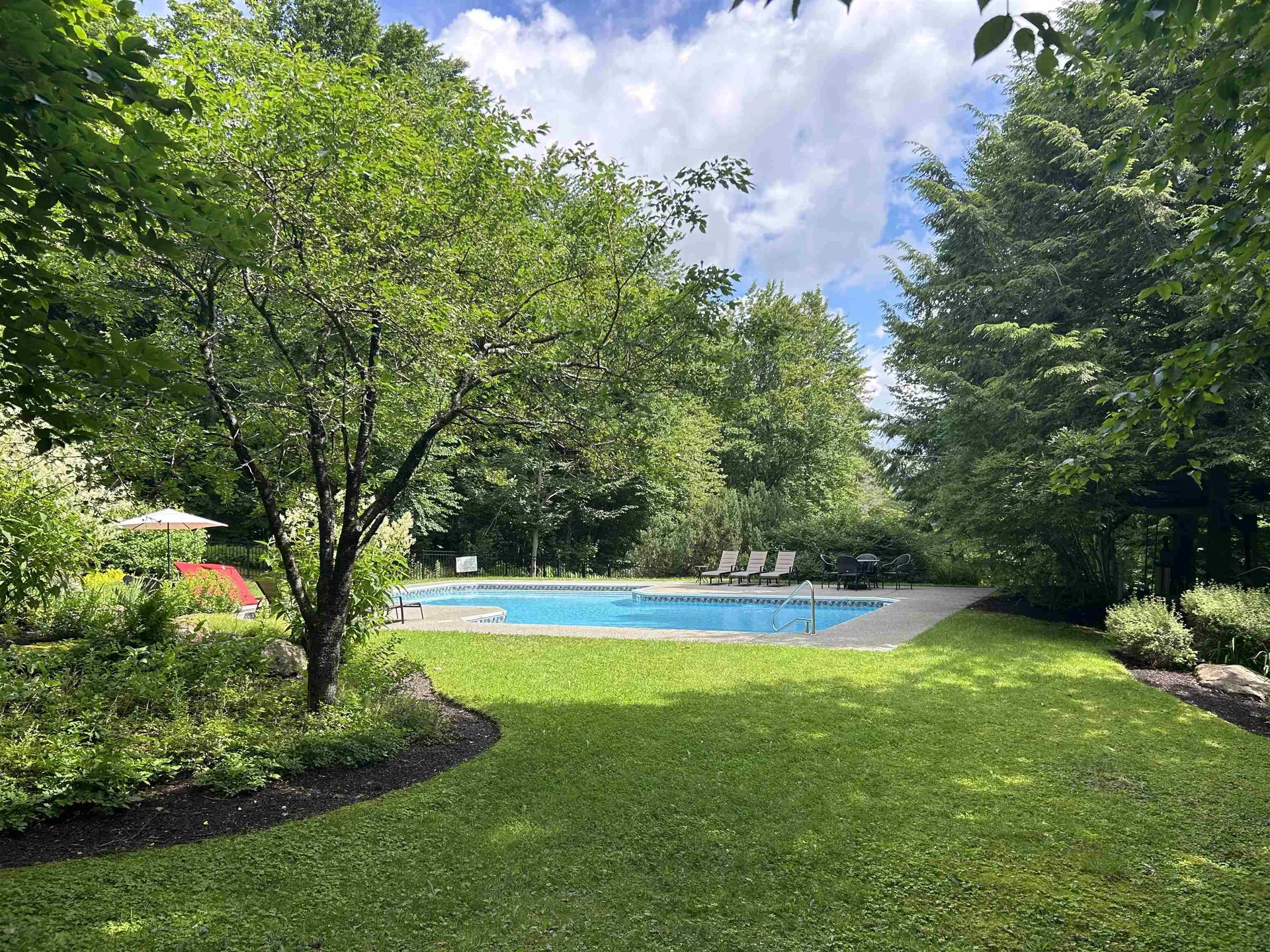 60 Mclane Road Stowe VT 05672