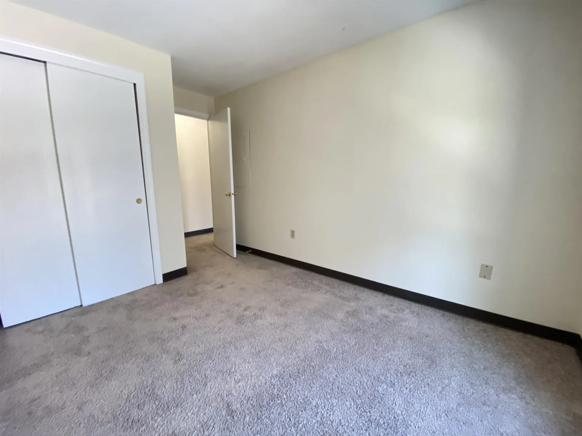 141 Eastern Avenue Manchester NH 03105