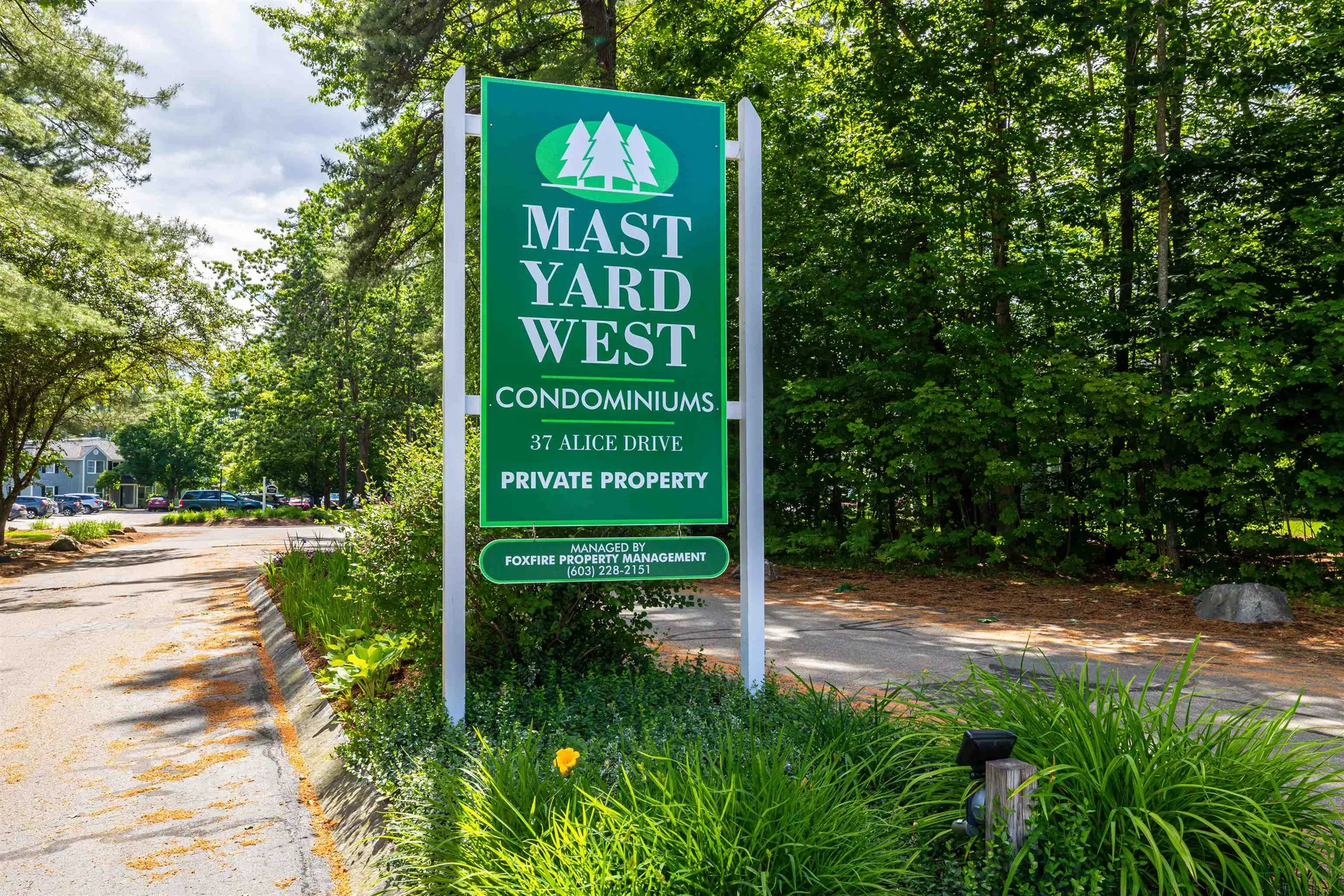 37 Alice Drive Concord NH 03303