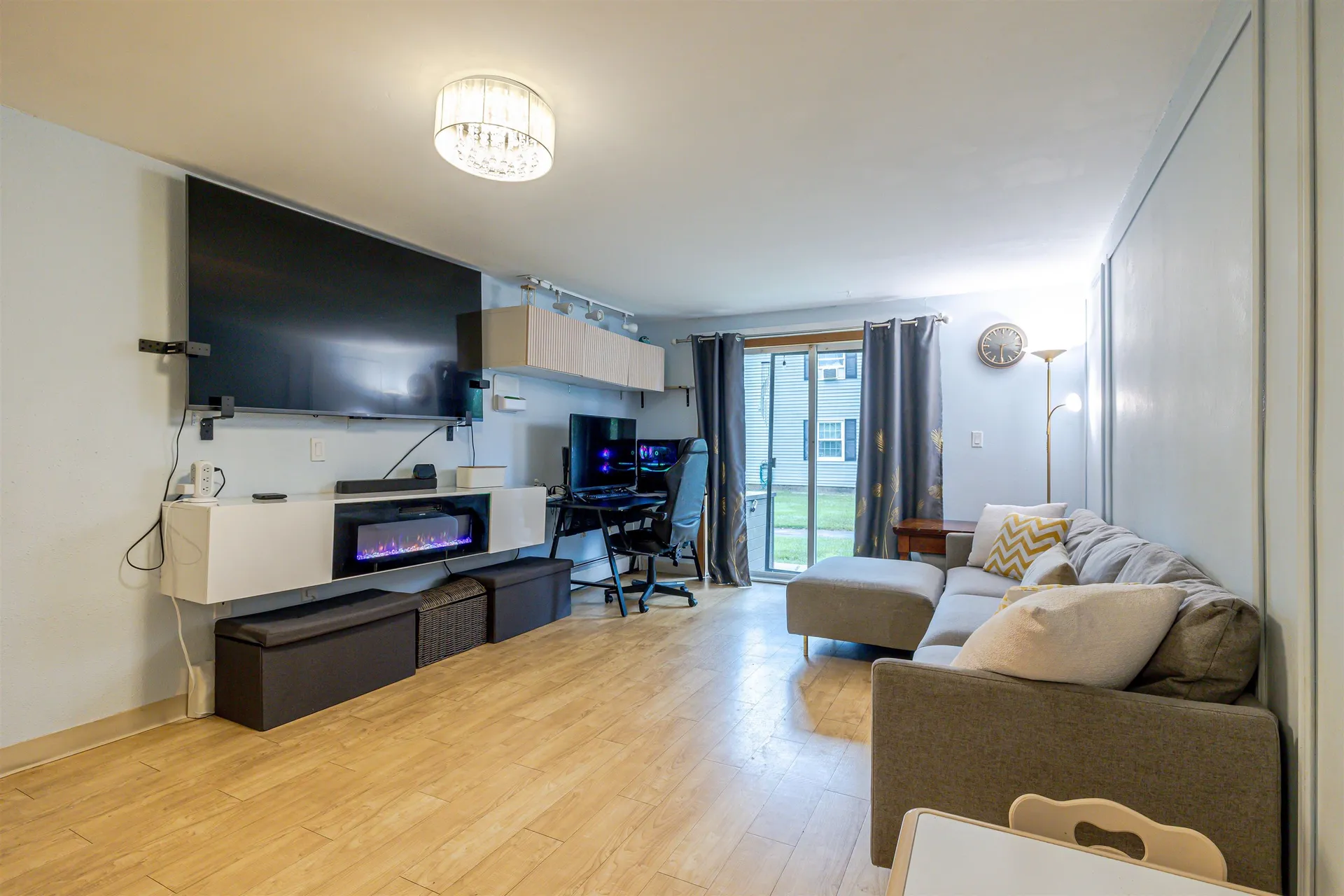 37 Alice Drive Concord NH 03303
