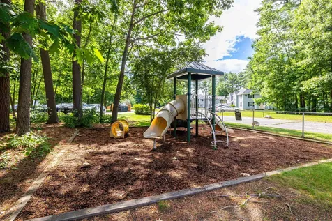 37 Alice Drive Concord NH 03303