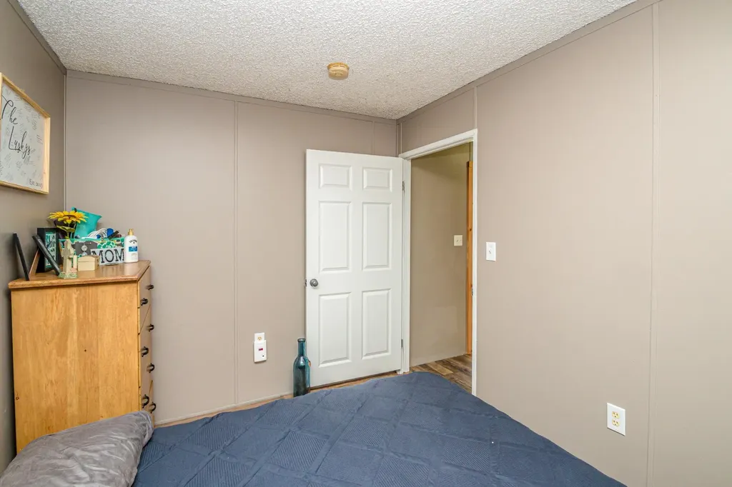 29 Tent Avenue Conway NH 03818