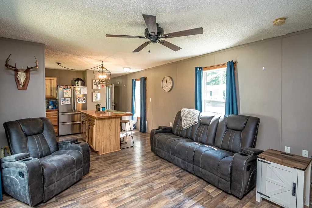 29 Tent Avenue Conway NH 03818