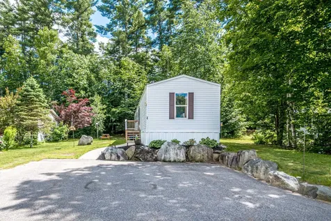 29 Tent Avenue Conway NH 03818