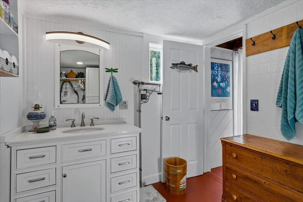 3302 Pond Road Fletcher VT 05444