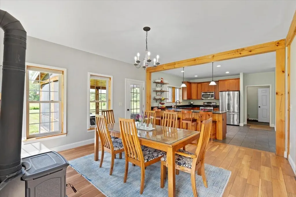 49 Stone Bridge Lane Jericho VT 05465