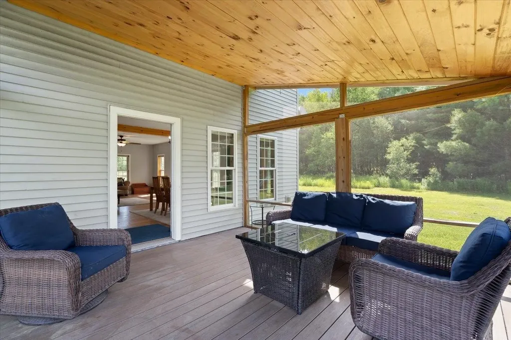 49 Stone Bridge Lane Jericho VT 05465