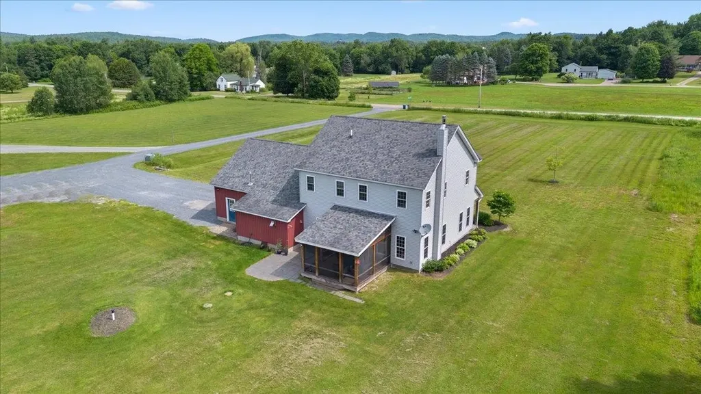 49 Stone Bridge Lane Jericho VT 05465