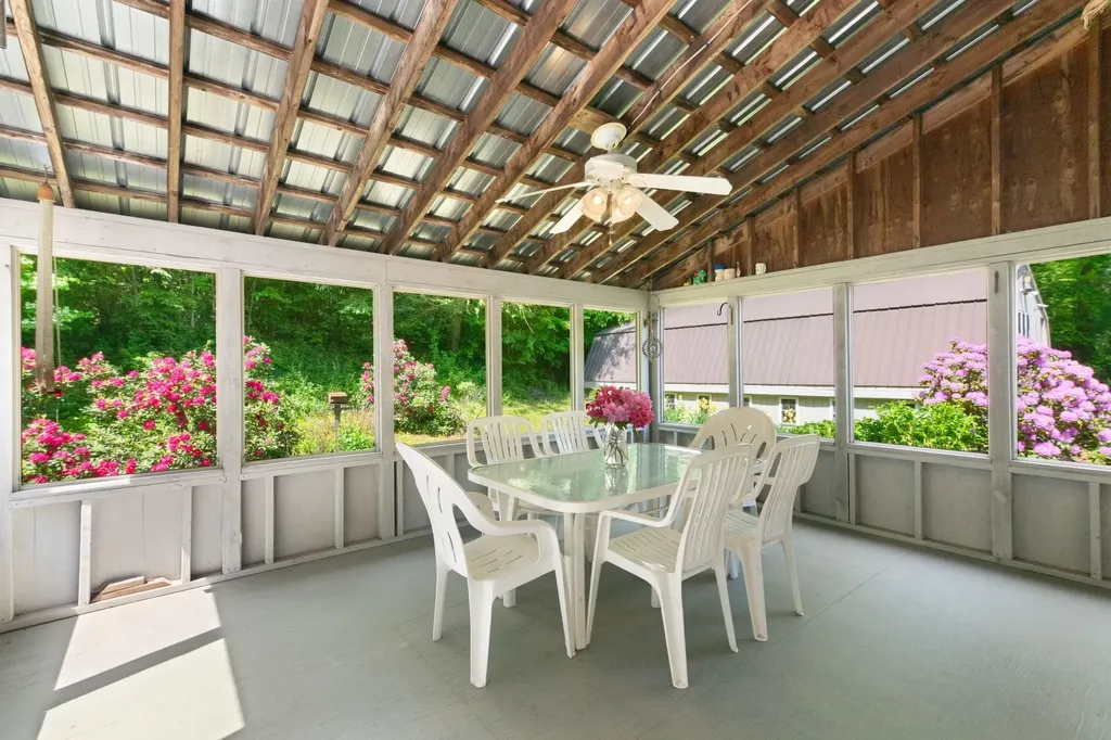 3333 West River Road Dummerston VT 05301