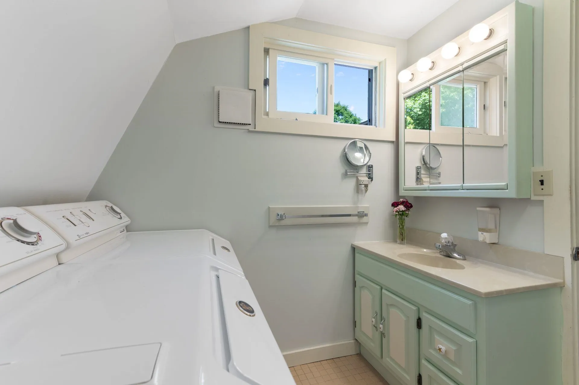 3333 West River Road Dummerston VT 05301