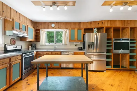 3333 West River Road Dummerston VT 05301