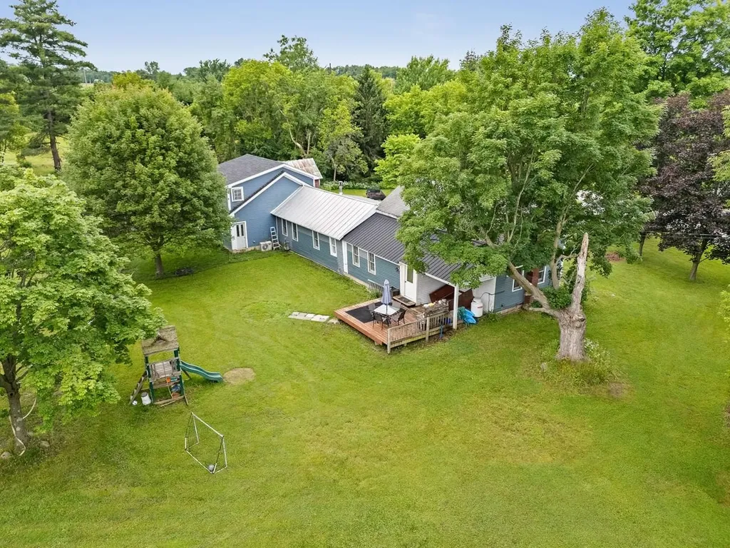 523 Little Chicago Road Ferrisburgh VT 05456