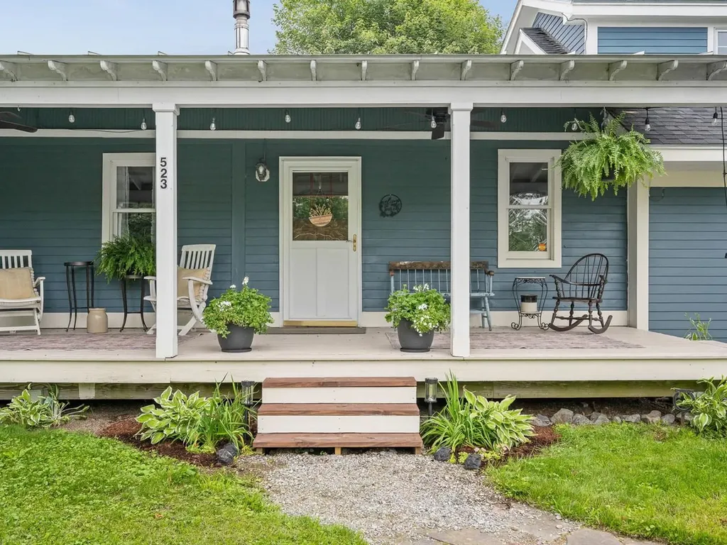 523 Little Chicago Road Ferrisburgh VT 05456