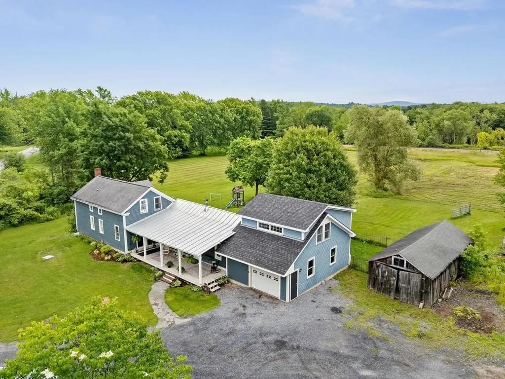 523 Little Chicago Road Ferrisburgh VT 05456
