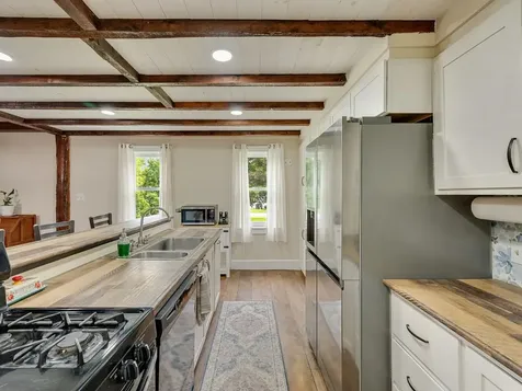 523 Little Chicago Road Ferrisburgh VT 05456