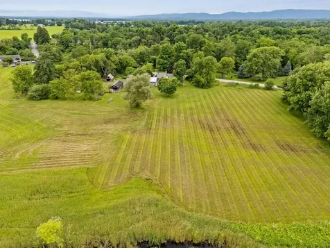 523 Little Chicago Road Ferrisburgh VT 05456