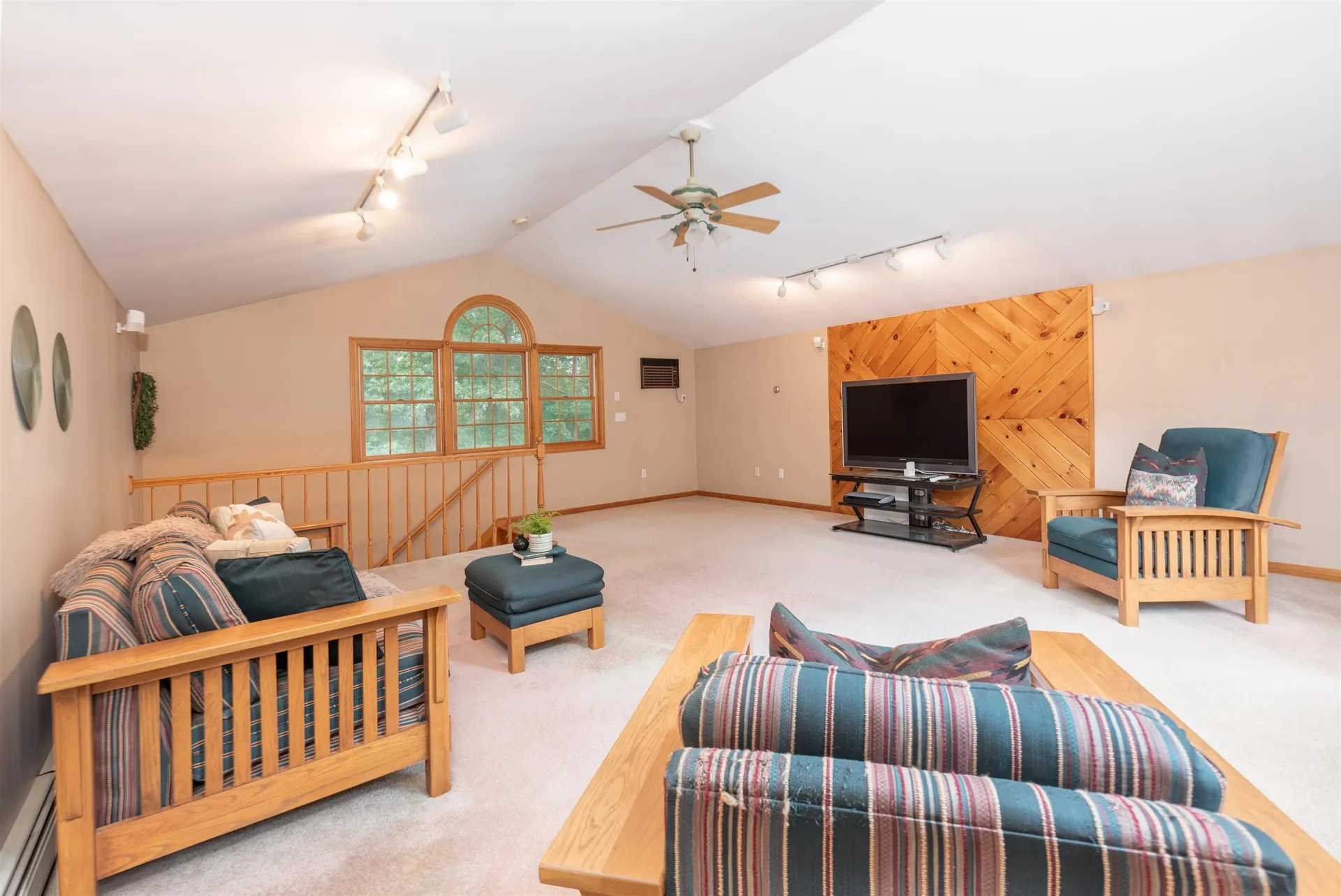 130 Lindstrom Lane Manchester NH 03104