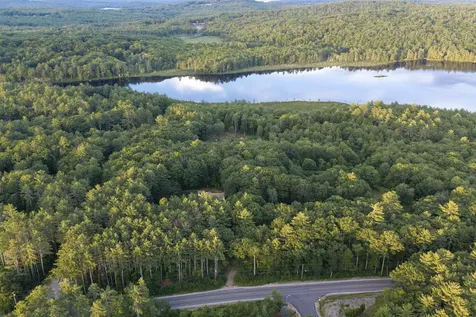 1385 Meredith Center Road Laconia NH 03246