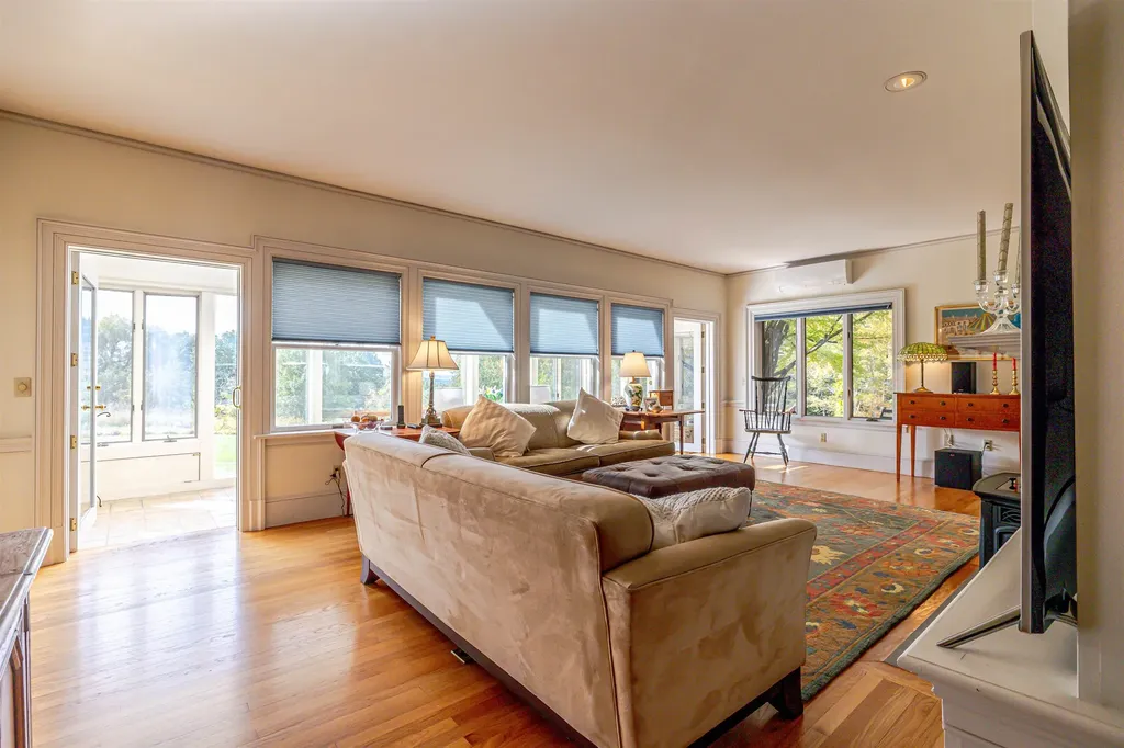 10 Fiskill Farm Road Concord NH 03301