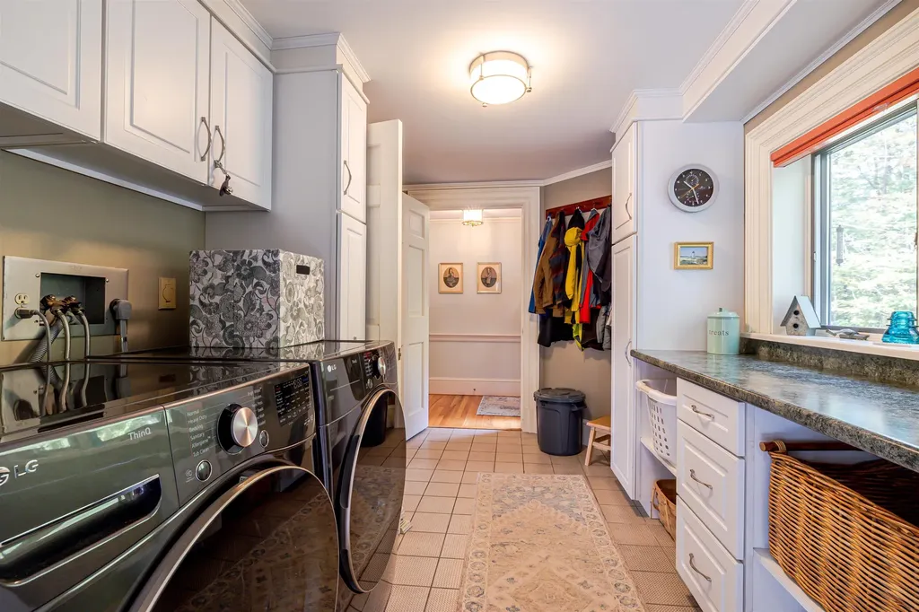 10 Fiskill Farm Road Concord NH 03301