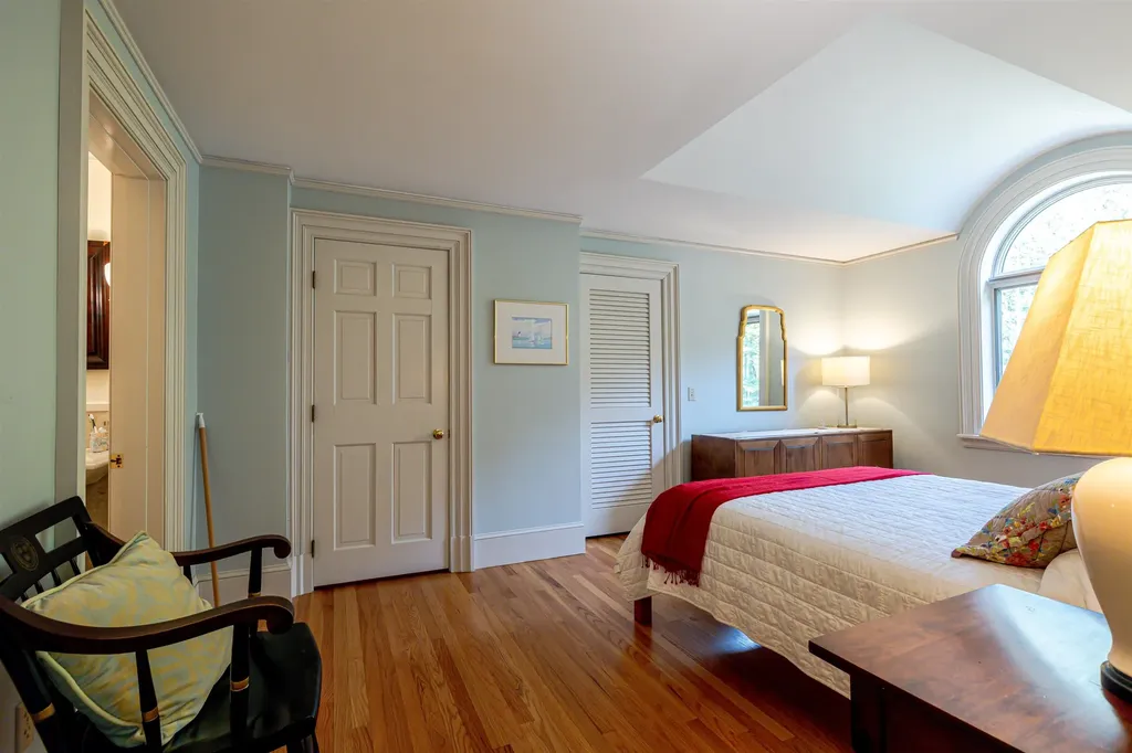 10 Fiskill Farm Road Concord NH 03301