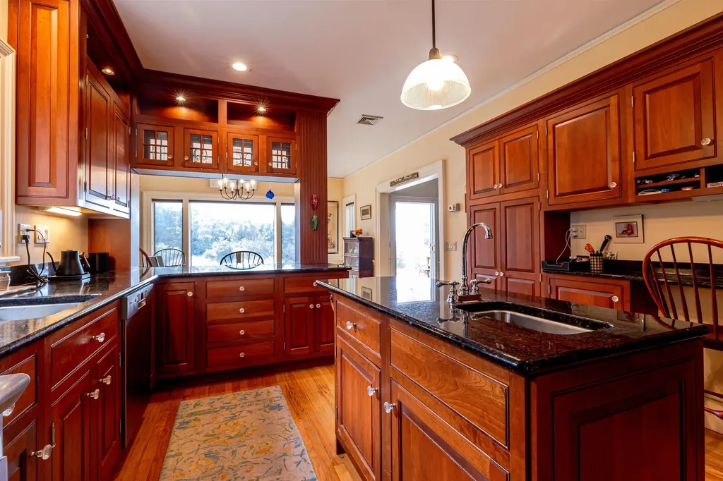 10 Fiskill Farm Road Concord NH 03301