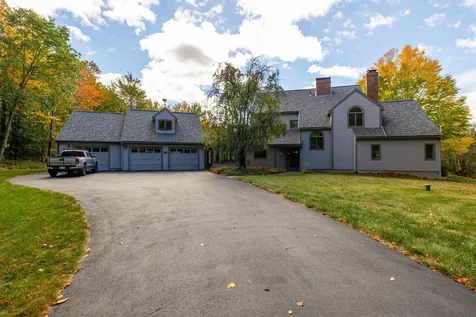 10 Fiskill Farm Road Concord NH 03301