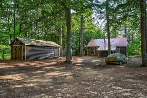 27 Brook Lane Conway NH 03813