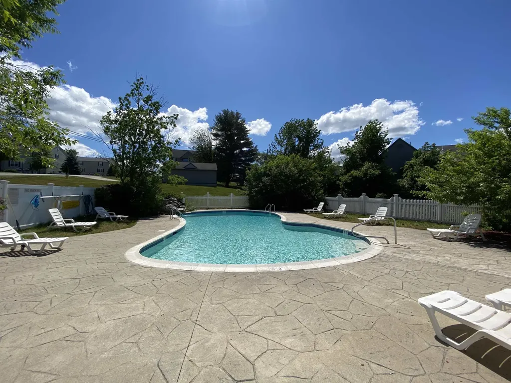 119 Eastern Avenue Manchester NH 03104