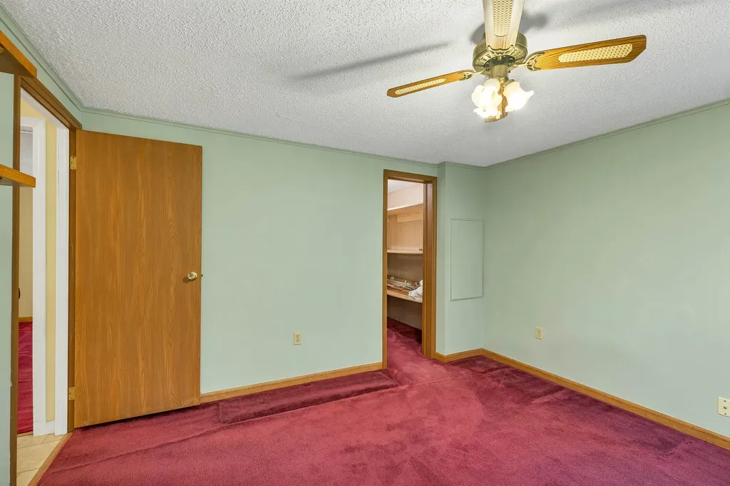 40 Hamlin Court Laconia NH 03246