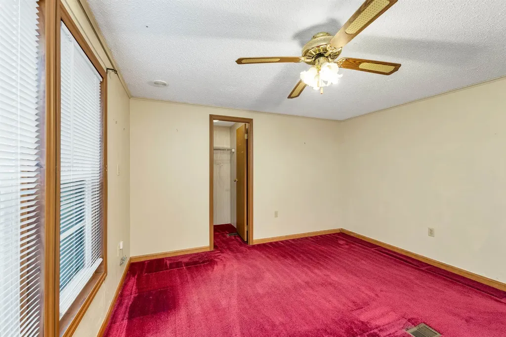 40 Hamlin Court Laconia NH 03246