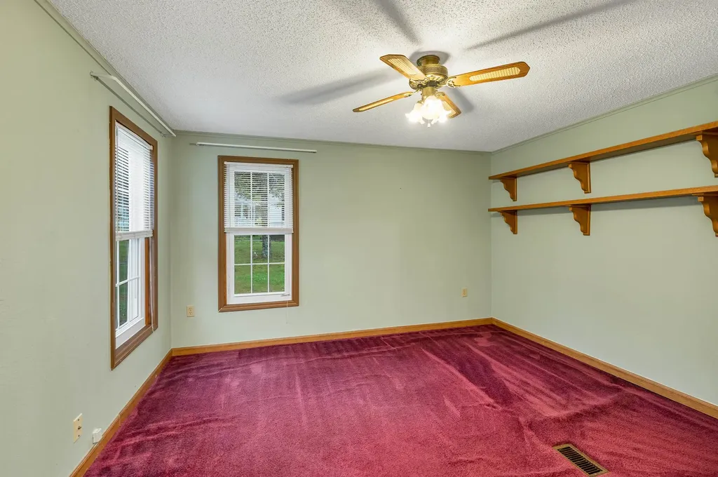 40 Hamlin Court Laconia NH 03246