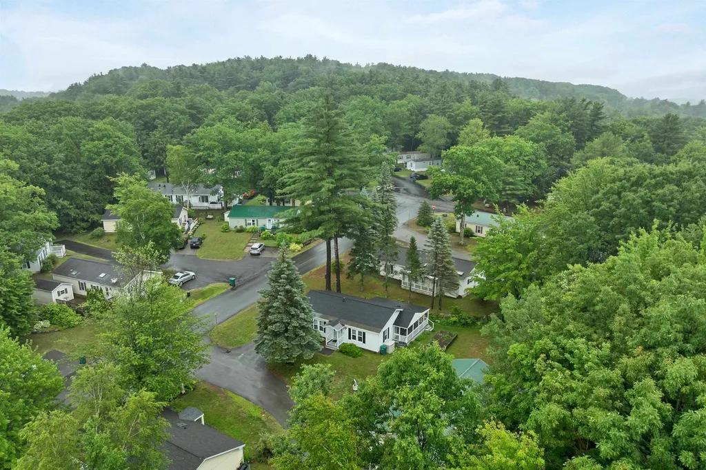 40 Hamlin Court Laconia NH 03246